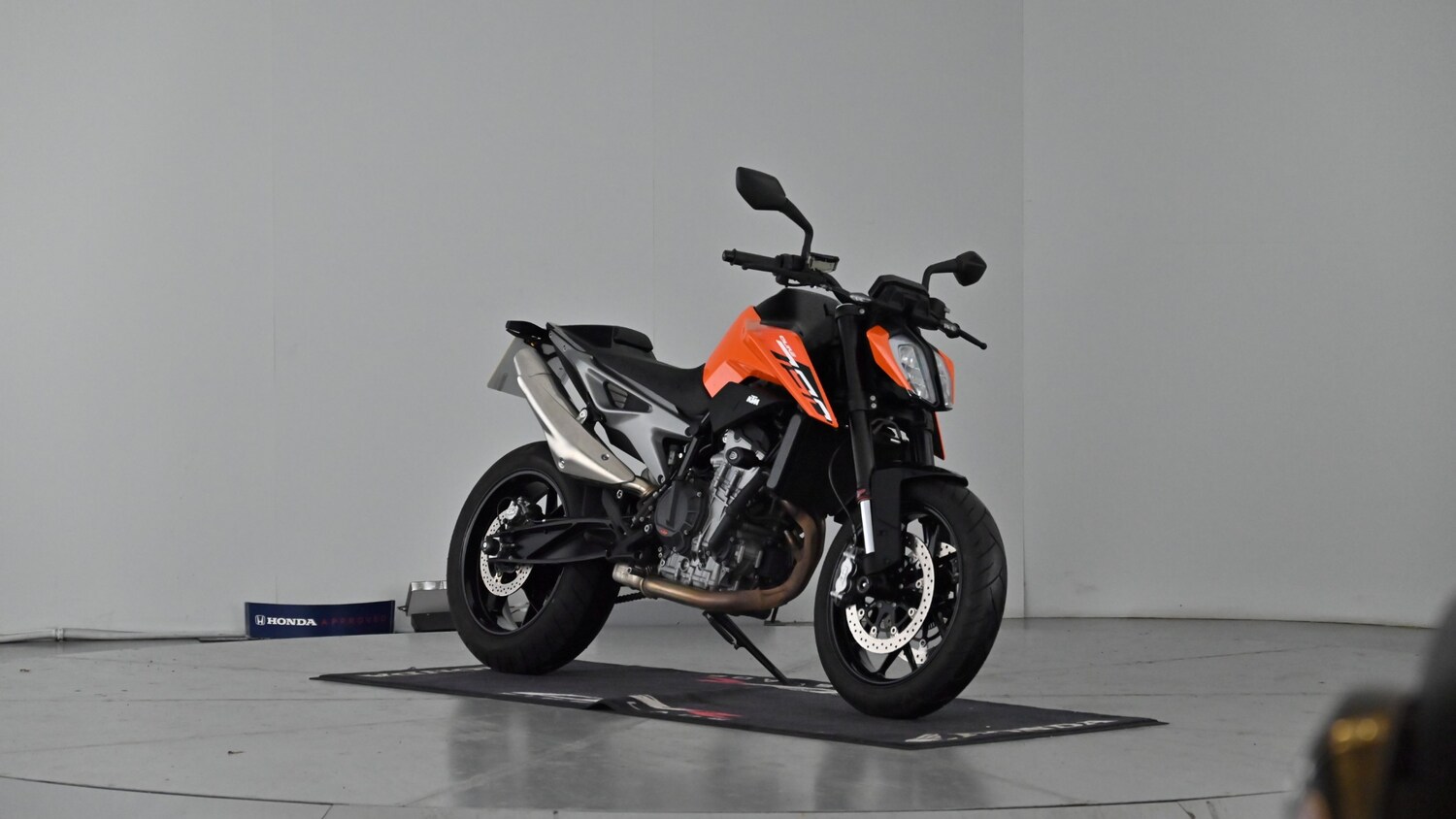 KTM 790 Duke