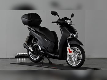 Used Honda SH125i 2019 for sale - bike-78117827: Photo