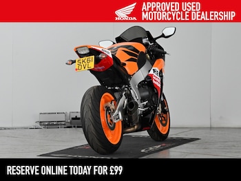 Used Honda CBR1000RR Fireblade 2011 for sale - bike-78824430: Photo