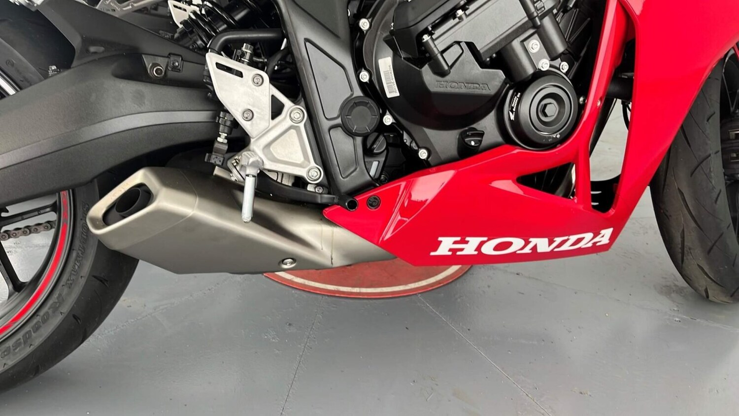 Honda CBR650R