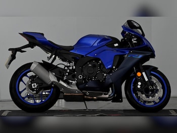 Used Yamaha R1 2023 for sale - bike-77786256: Photo