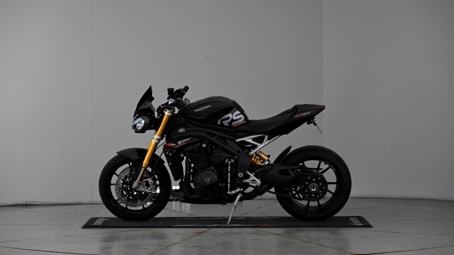 Triumph Speed Triple 1200