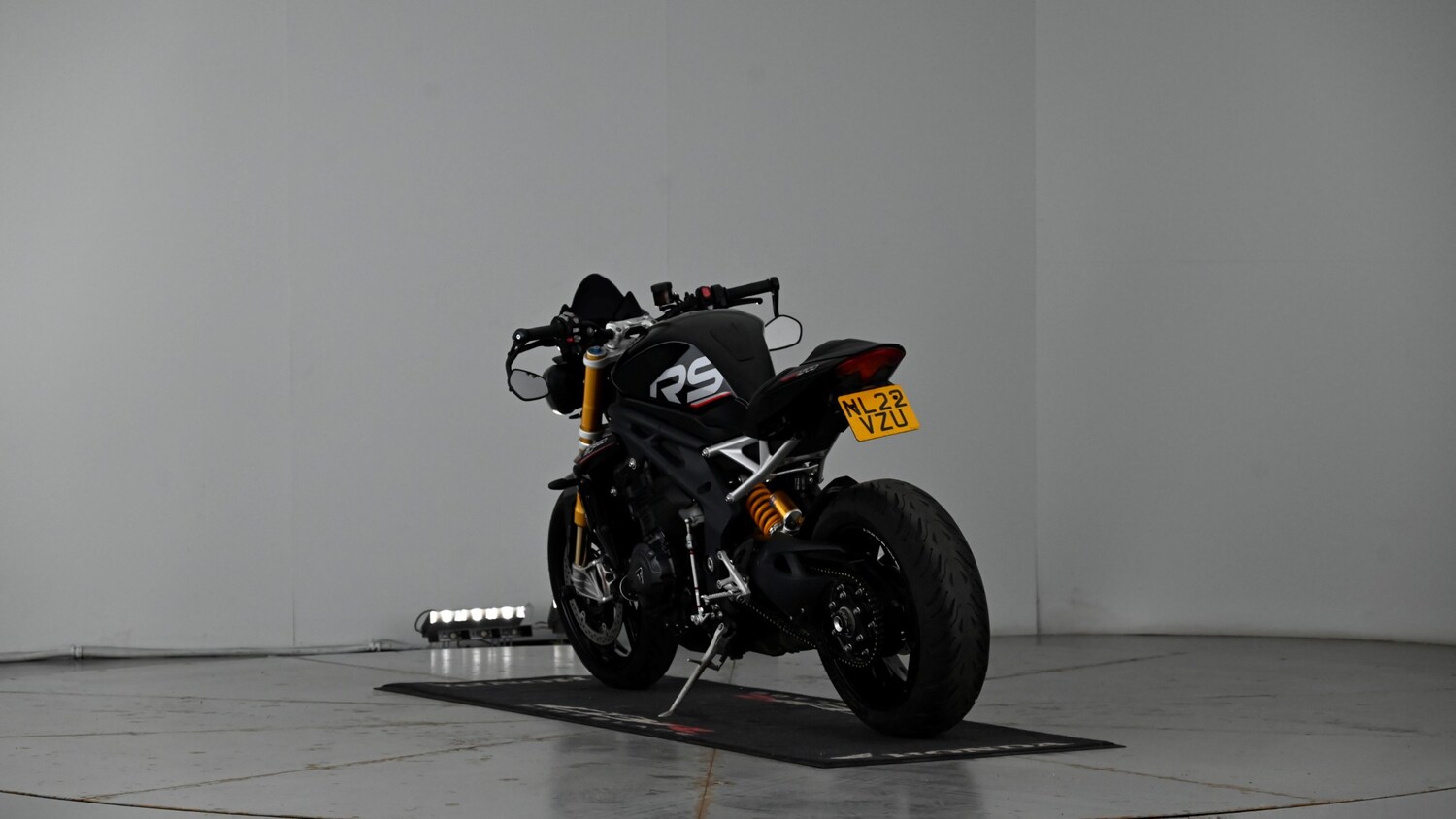 Triumph Speed Triple 1200