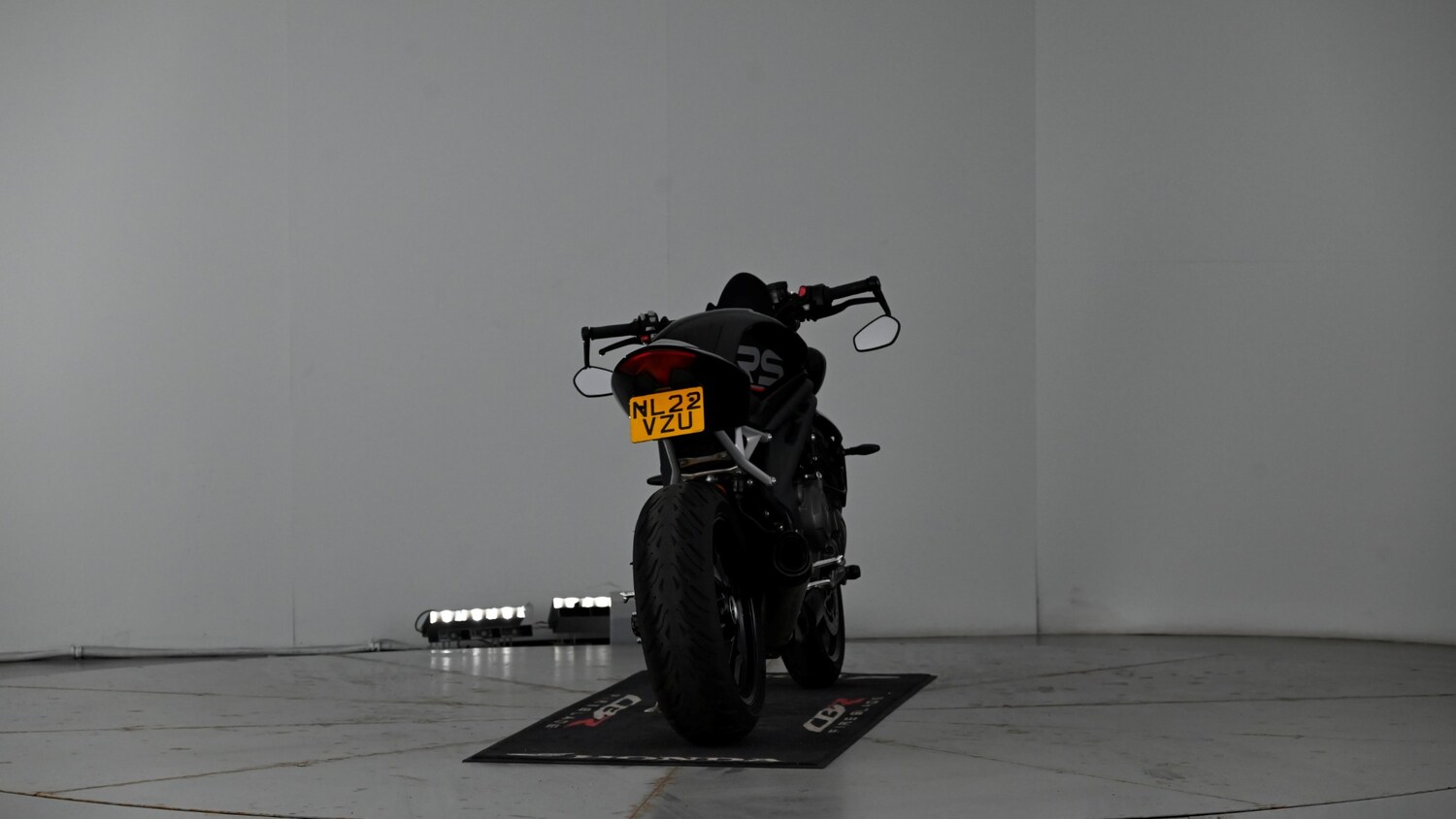 Triumph Speed Triple 1200