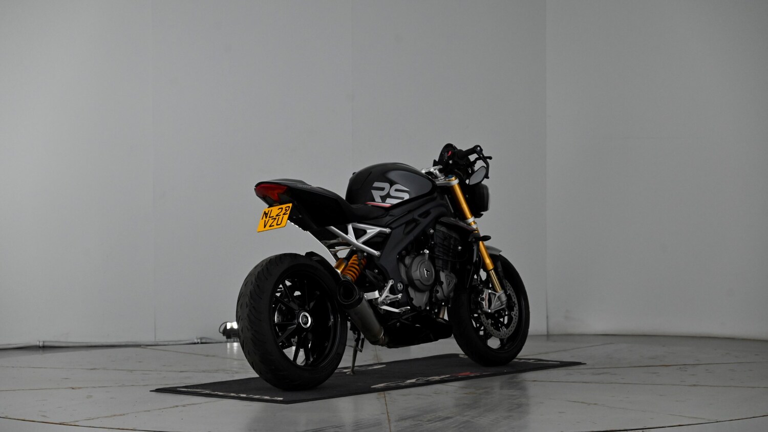 Triumph Speed Triple 1200