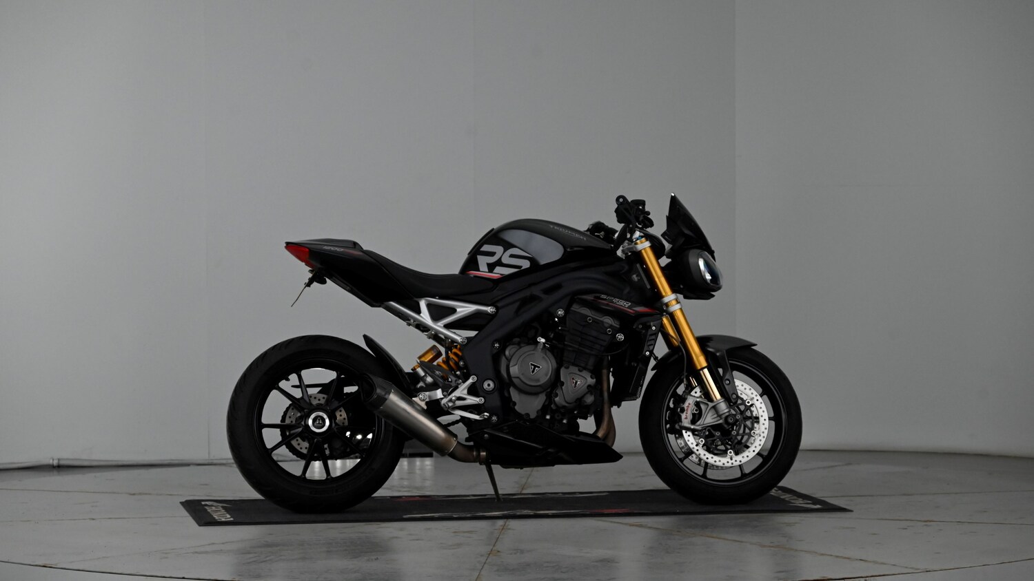 Triumph Speed Triple 1200