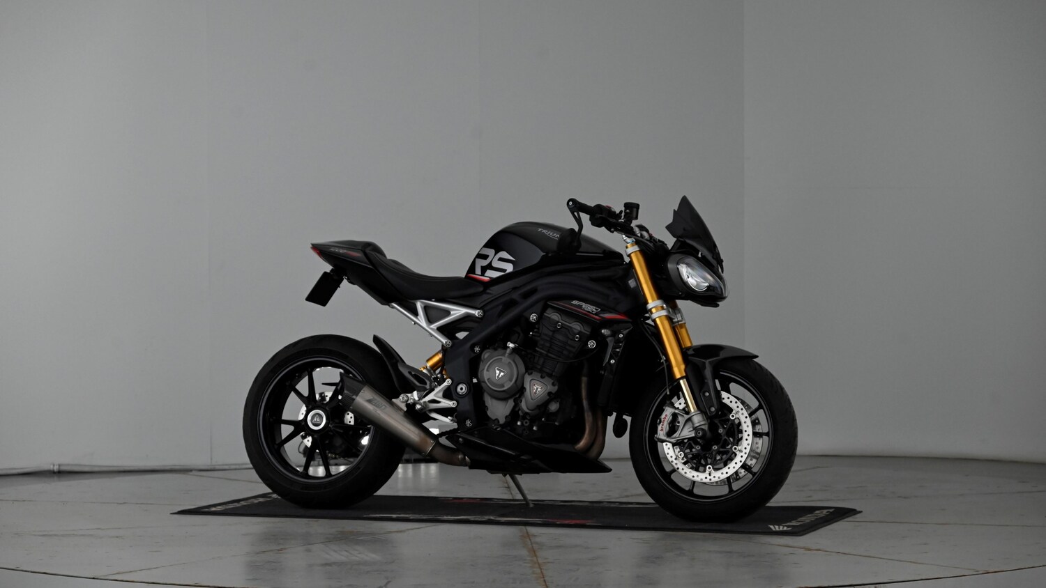 Triumph Speed Triple 1200