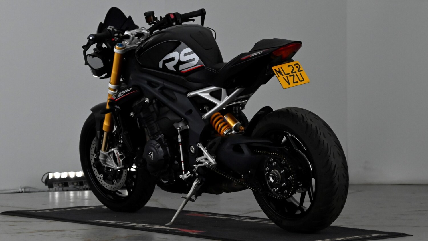 Triumph Speed Triple 1200