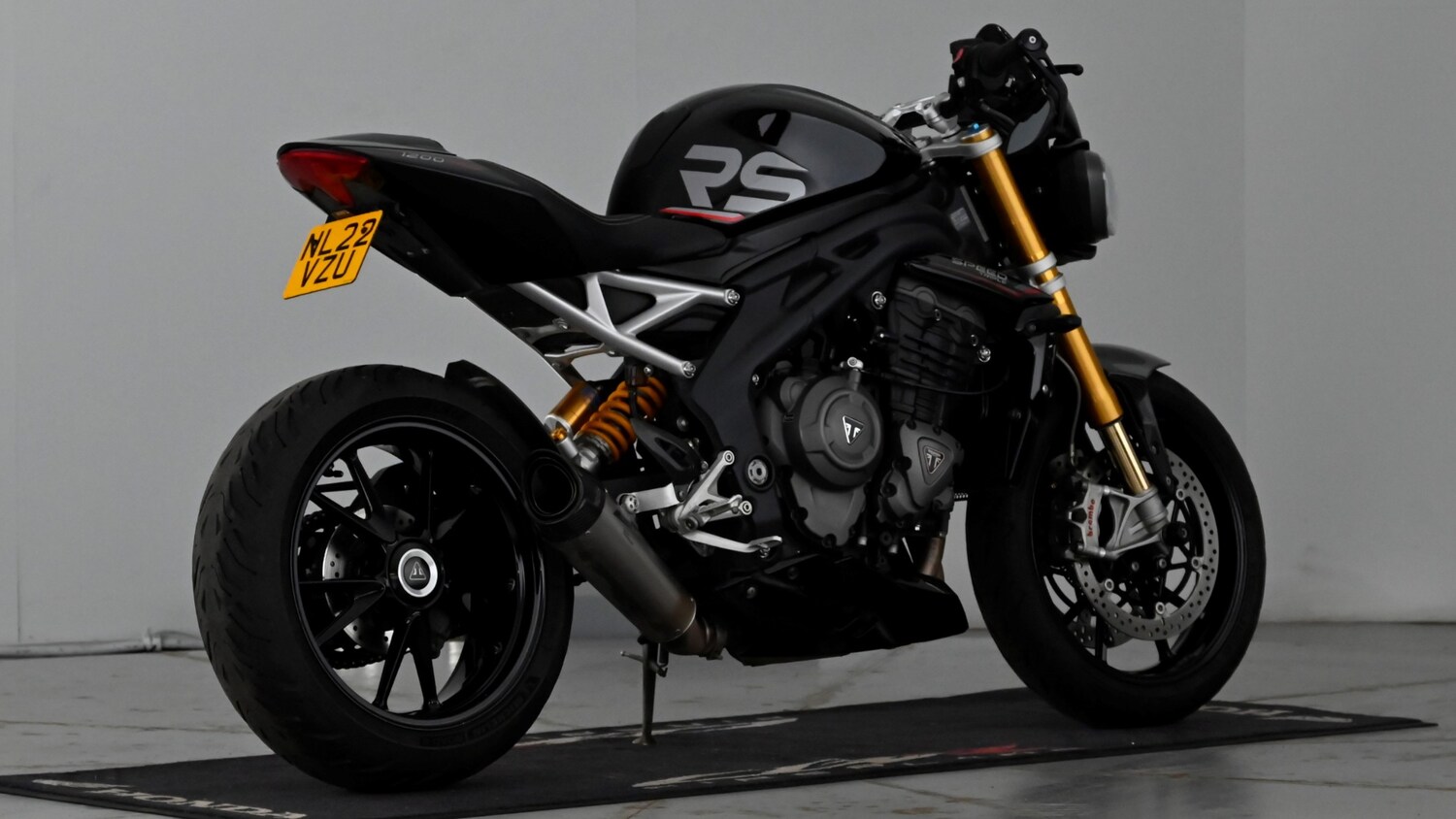 Triumph Speed Triple 1200