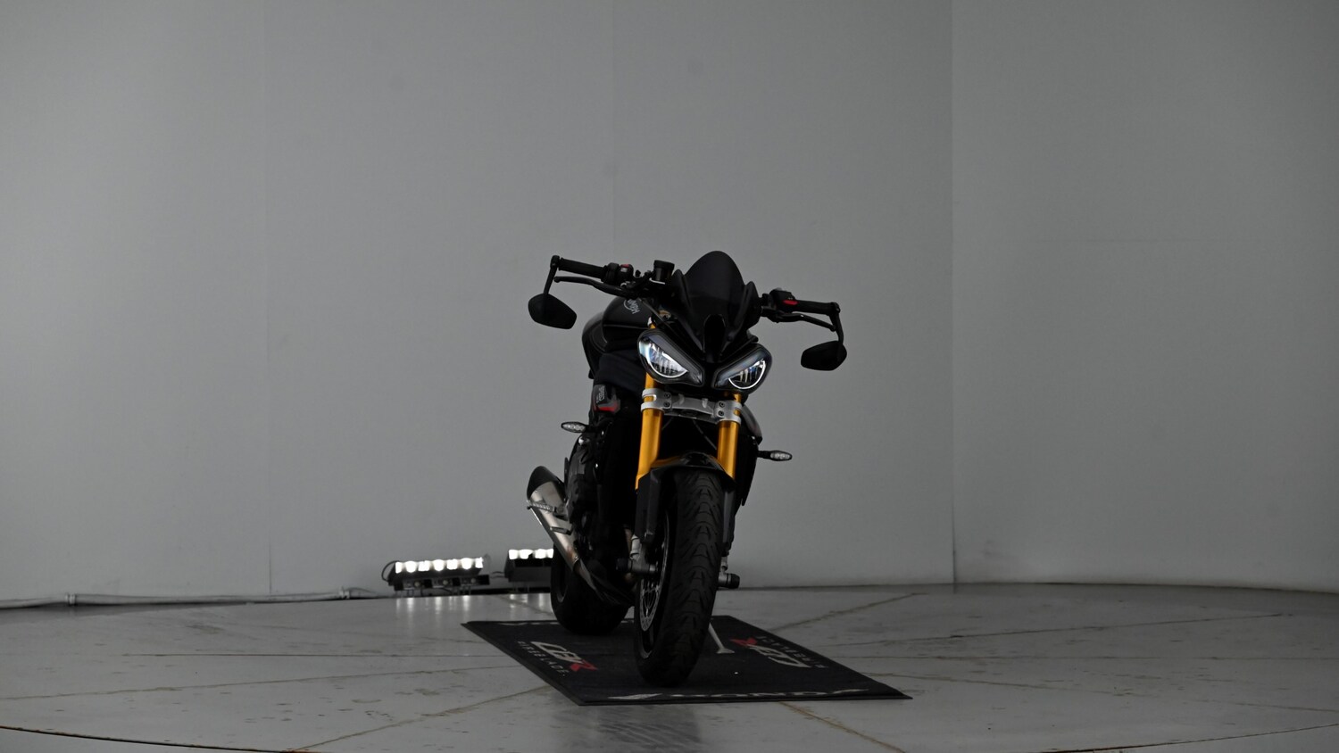 Triumph Speed Triple 1200