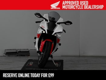 Used Yamaha R1 2023 for sale - bike-78575841: Photo