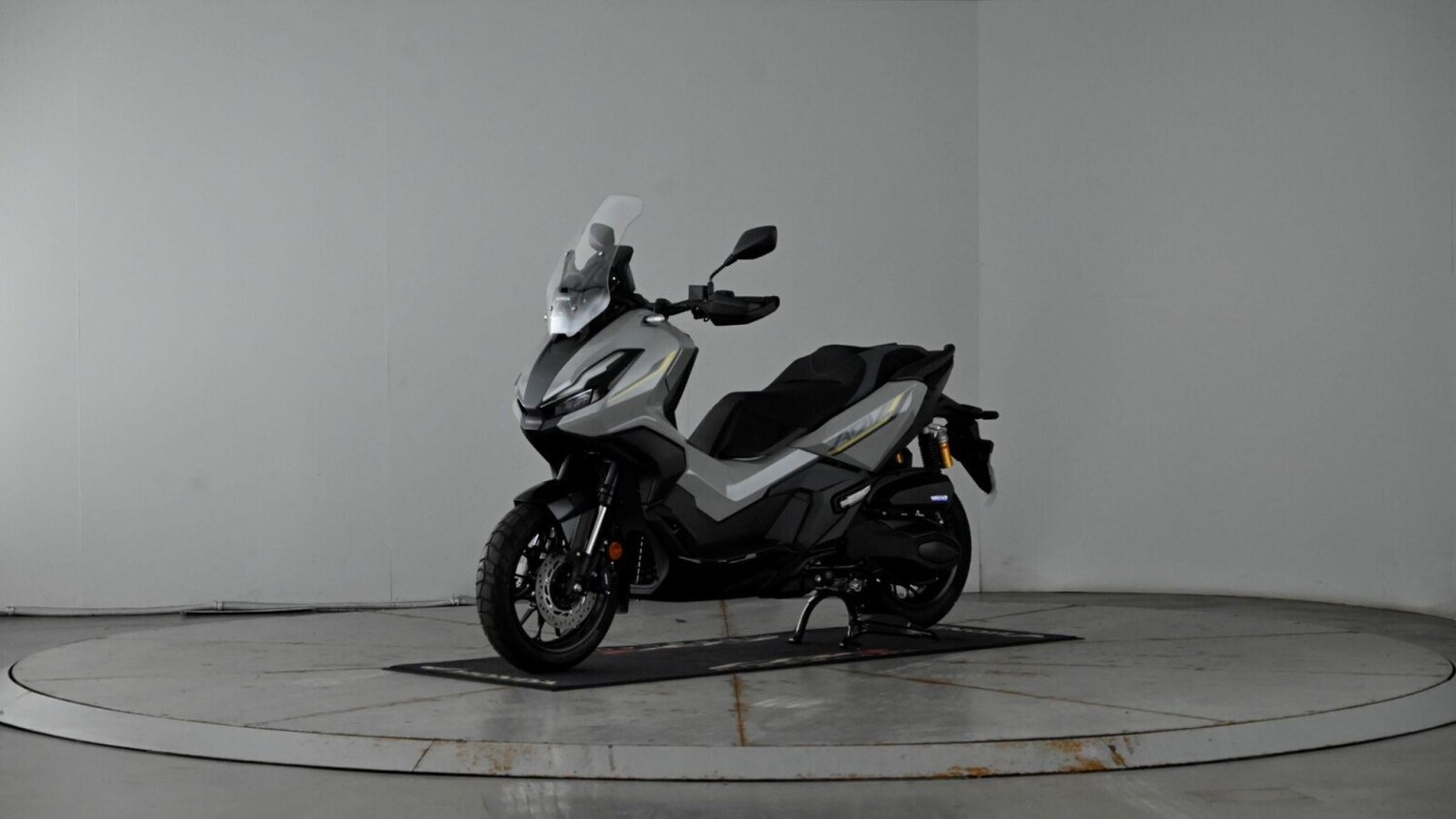 Used Honda ADV 350 for sale - 77975467: Photo 13