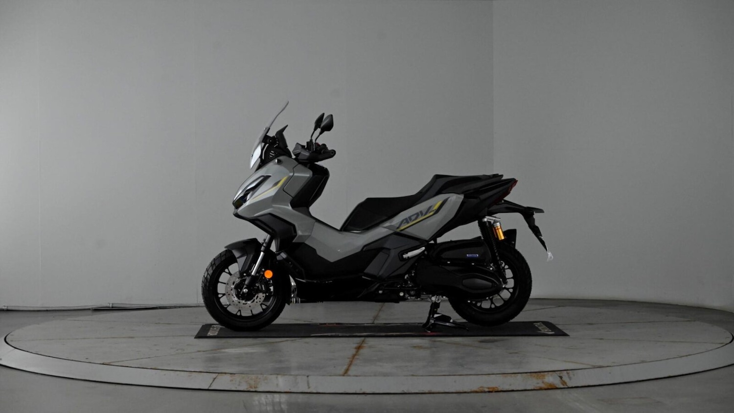 Used Honda ADV 350 for sale - 77975467: Photo 17