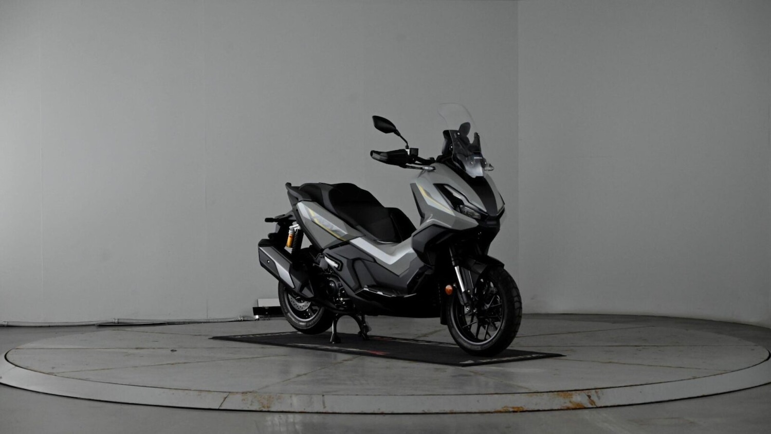 Used Honda ADV 350 for sale - 77975467: Photo 39