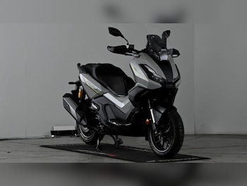 Used Honda ADV 350 undefined for sale - bike-77975467: Photo