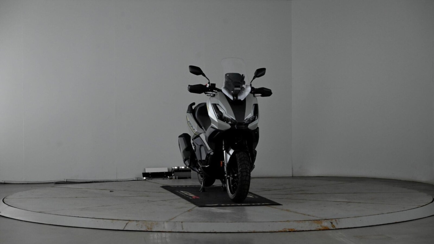 Used Honda ADV 350 for sale - 77975467: Photo 42
