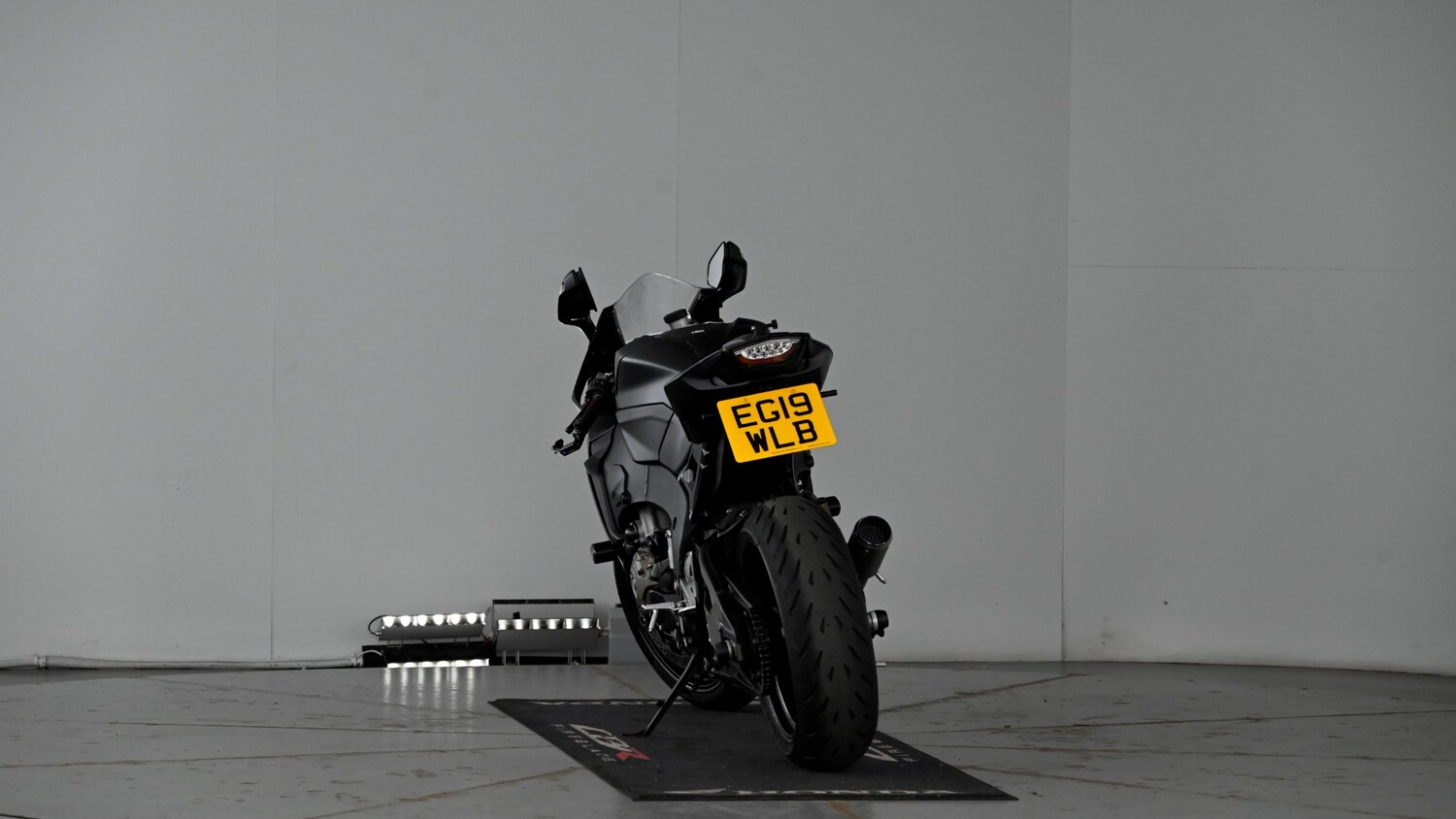 Used Honda CBR1000RR Fireblade 2019 for sale - 78364347: Photo 24