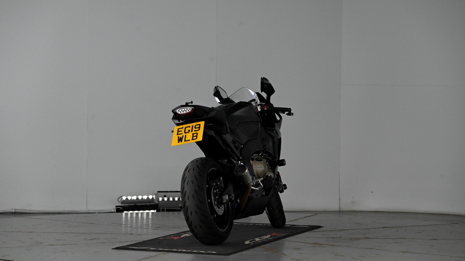 Used Honda CBR1000RR Fireblade 2019 for sale - 78364347: Photo 27
