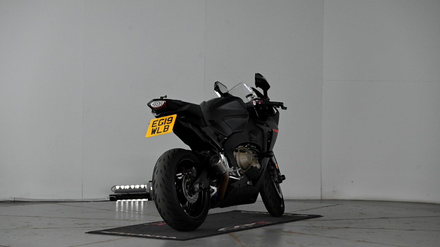 Used Honda CBR1000RR Fireblade 2019 for sale - 78364347: Photo 28