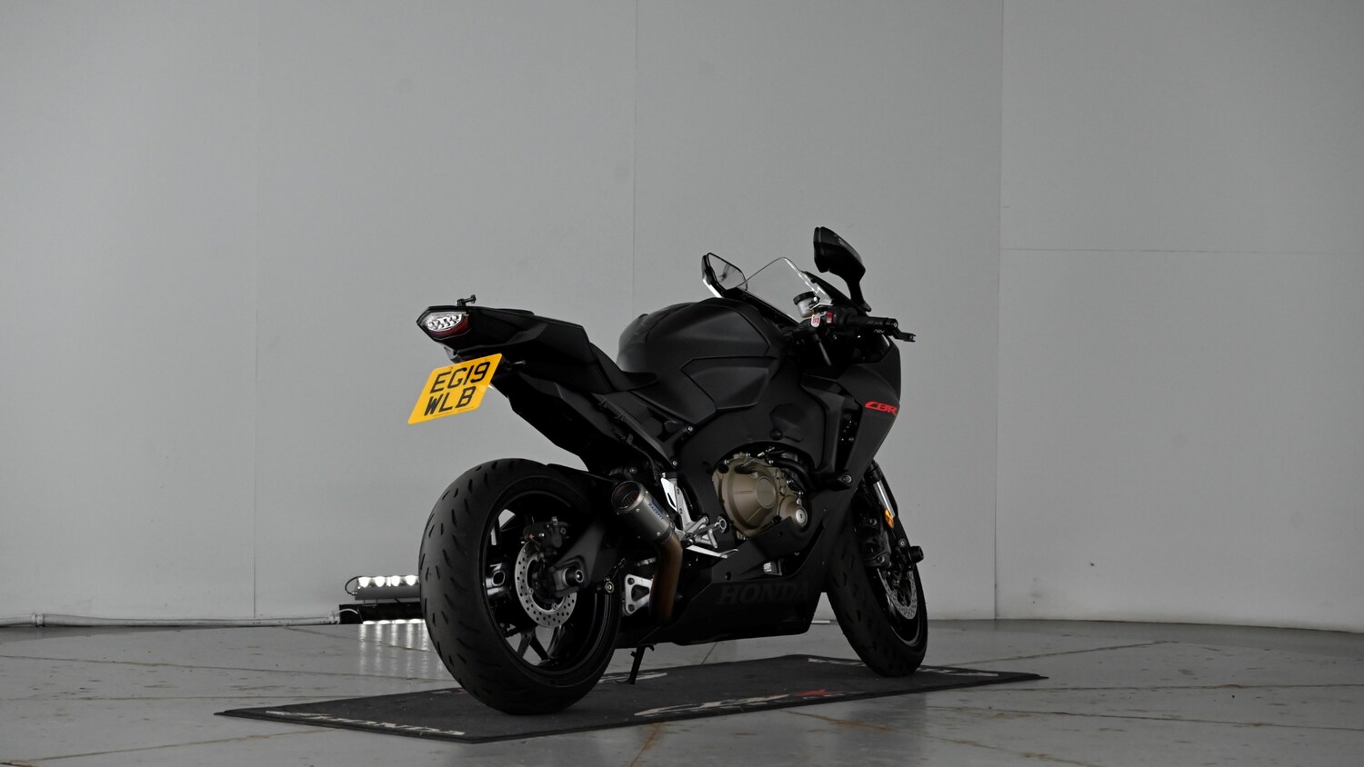 Used Honda CBR1000RR Fireblade 2019 for sale - 78364347: Photo 29