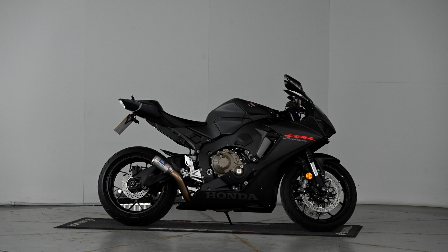 Used Honda CBR1000RR Fireblade 2019 for sale - 78364347: Photo 35