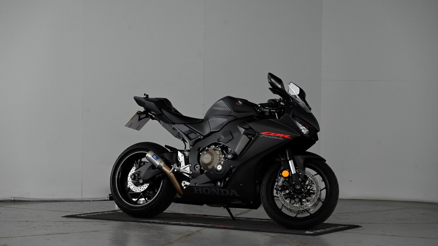 Used Honda CBR1000RR Fireblade 2019 for sale - 78364347: Photo 37