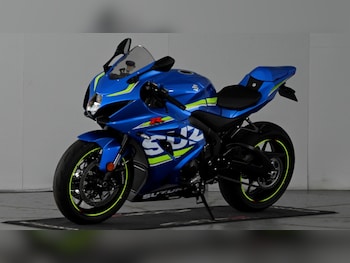 Used Suzuki GSX-R1000 2018 for sale - bike-78351274: Photo