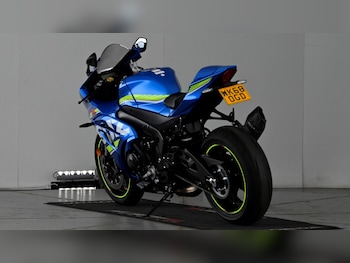 Used Suzuki GSX-R1000 2018 for sale - bike-78351274: Photo