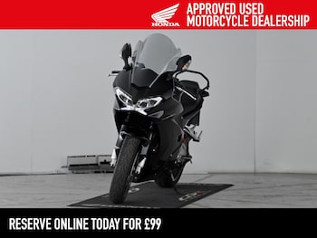 Used Honda VFR800 2015 for sale - bike-78754083: Photo