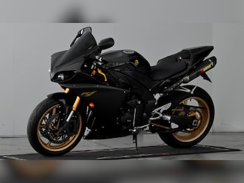 Used Yamaha R1 2009 for sale - bike-77519137: Photo