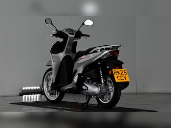 Used Honda SH Mode 125 2025 for sale - bike-77885395: Photo