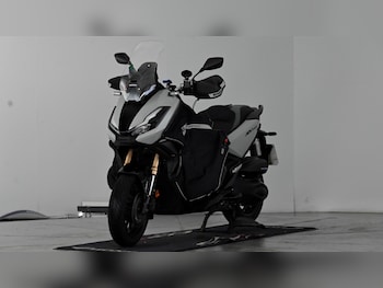 Used Honda ADV 350 2024 for sale - bike-77269216: Photo