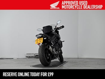 Used Yamaha MT-10 2018 for sale - bike-78892536: Photo