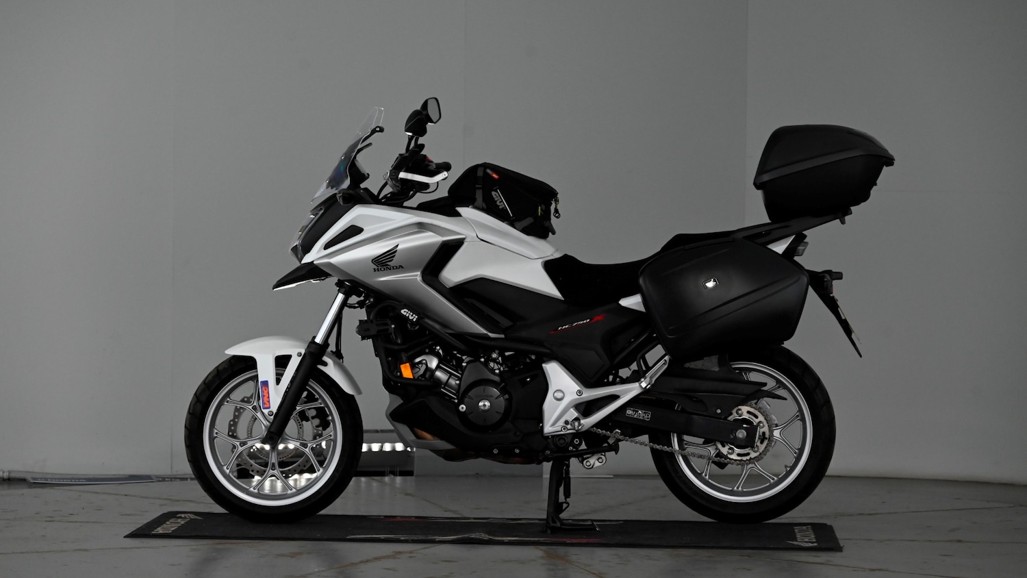 Used Honda NC 2018 for sale - 78320575: Photo 18