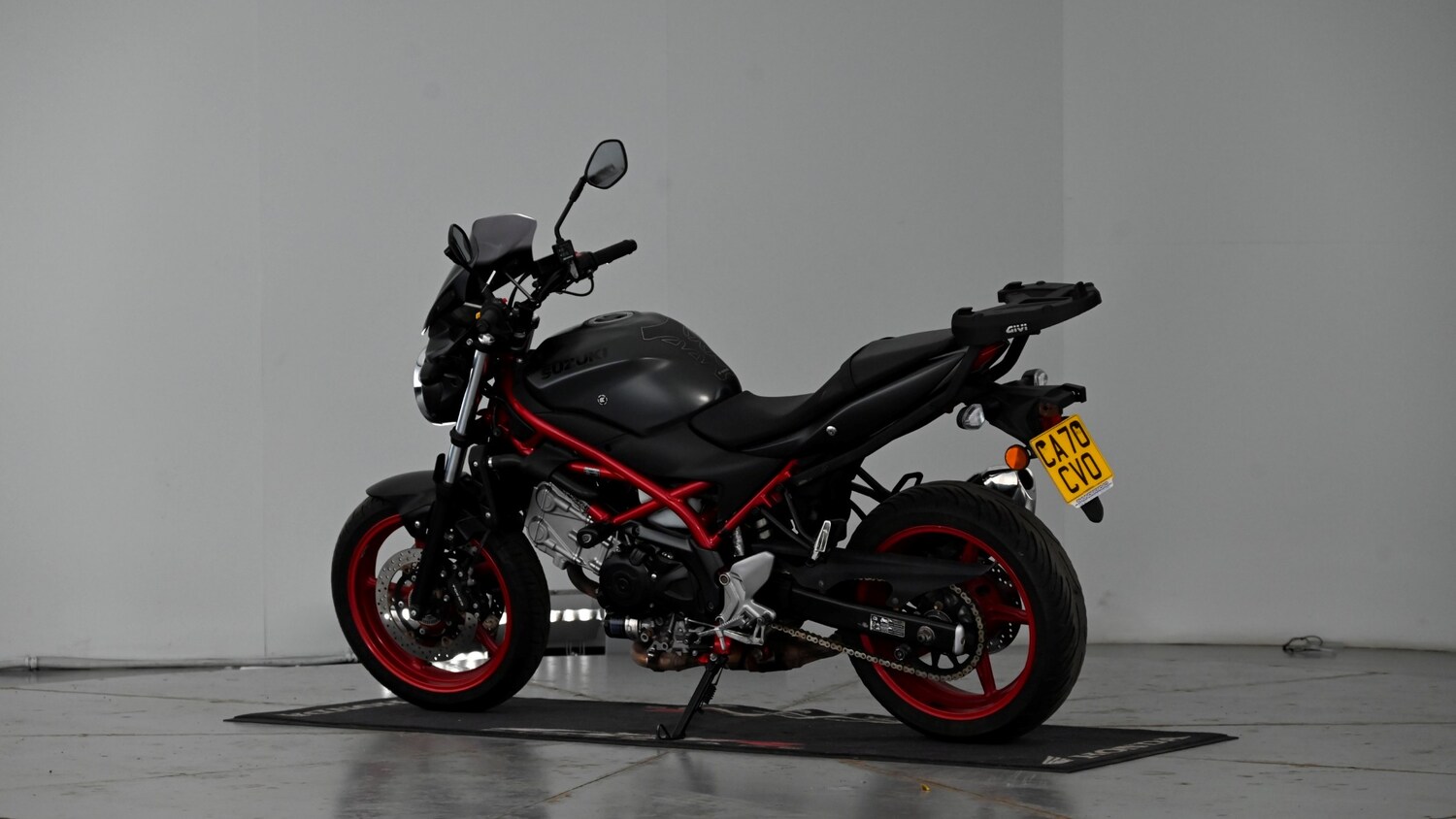 Suzuki SV650
