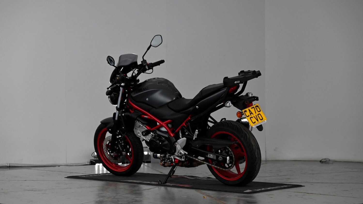 Suzuki SV650