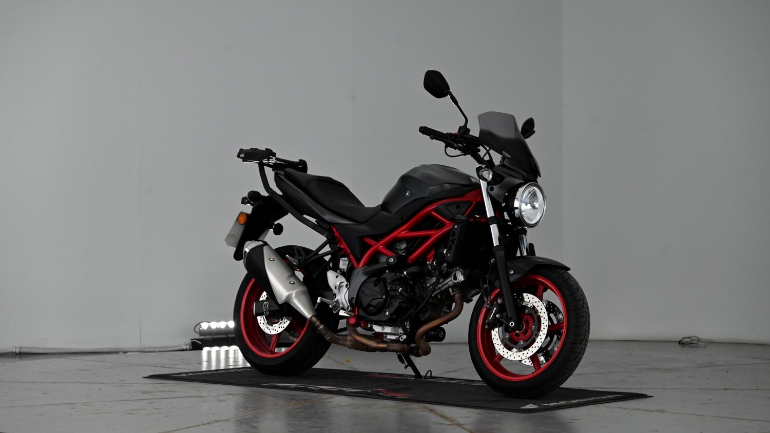 Suzuki SV650