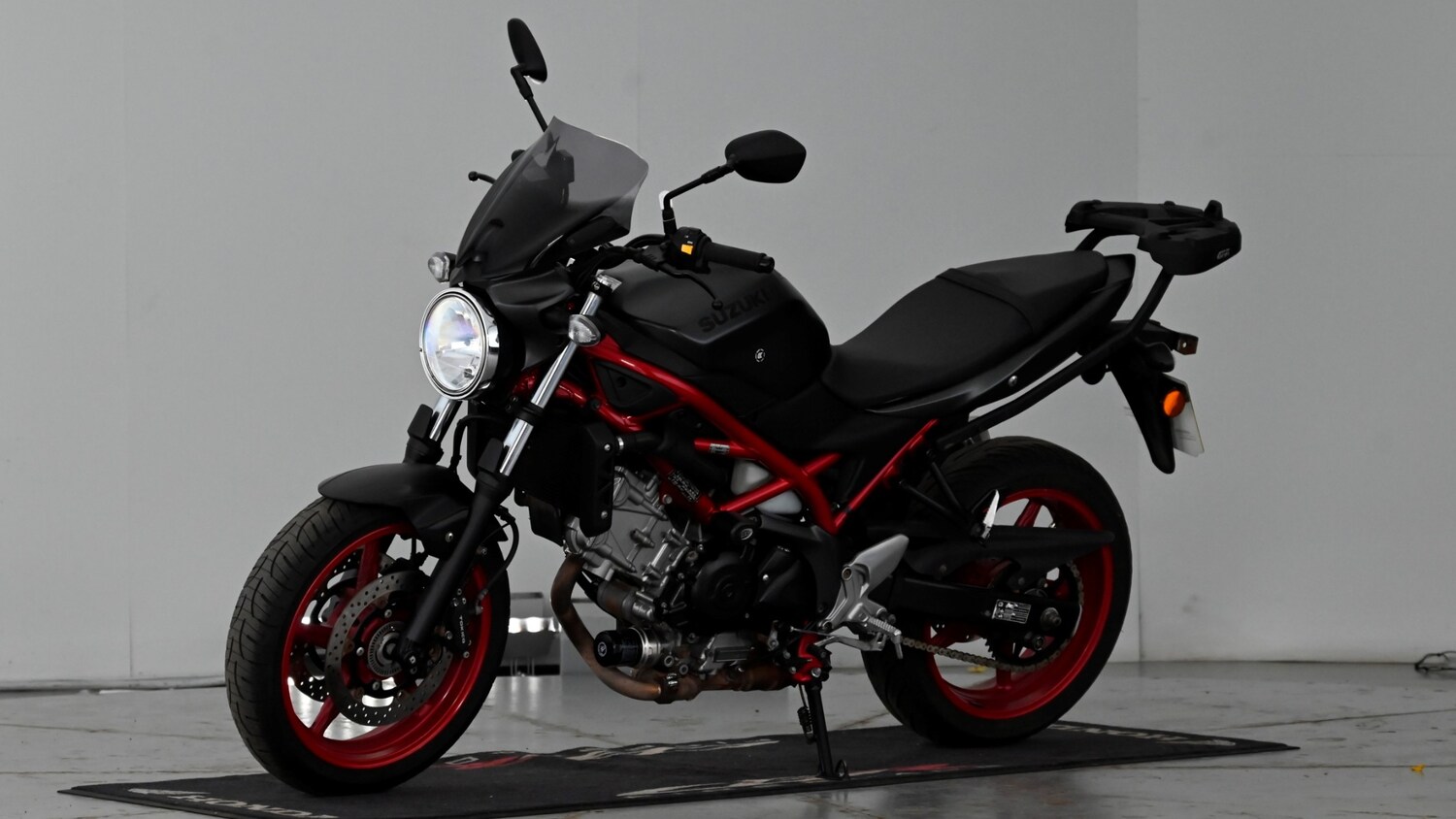Suzuki SV650