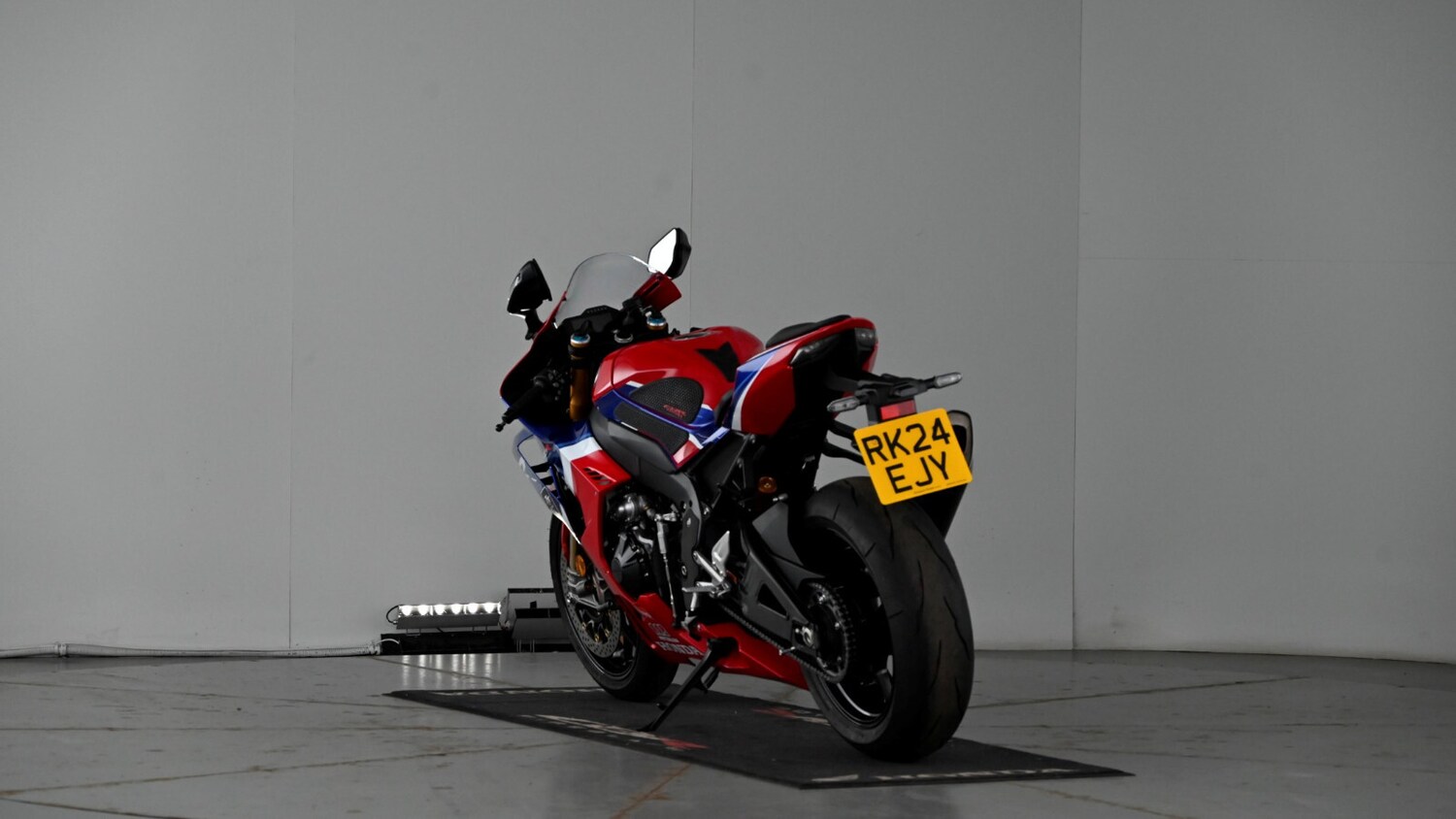 Used Honda CBR1000RR Fireblade SP 2024 for sale - 78418756: Photo 39