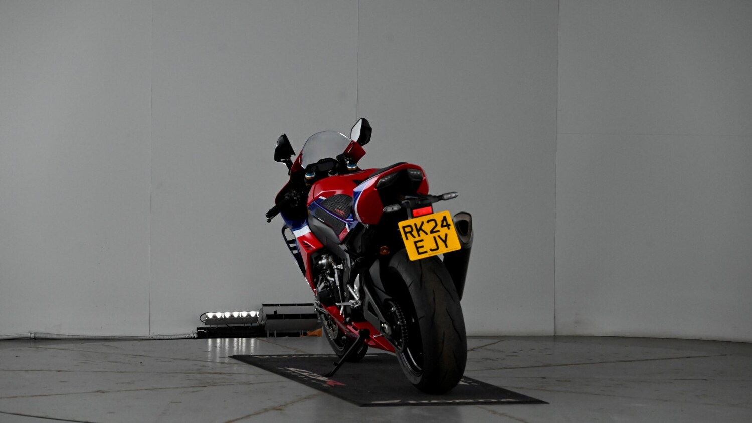Used Honda CBR1000RR Fireblade SP 2024 for sale - 78418756: Photo 40