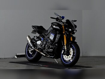Used Yamaha MT-10 2022 for sale - bike-78523470: Photo