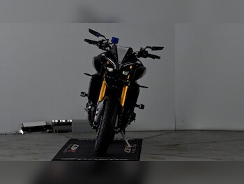Used Yamaha MT-10 2022 for sale - bike-78523470: Photo