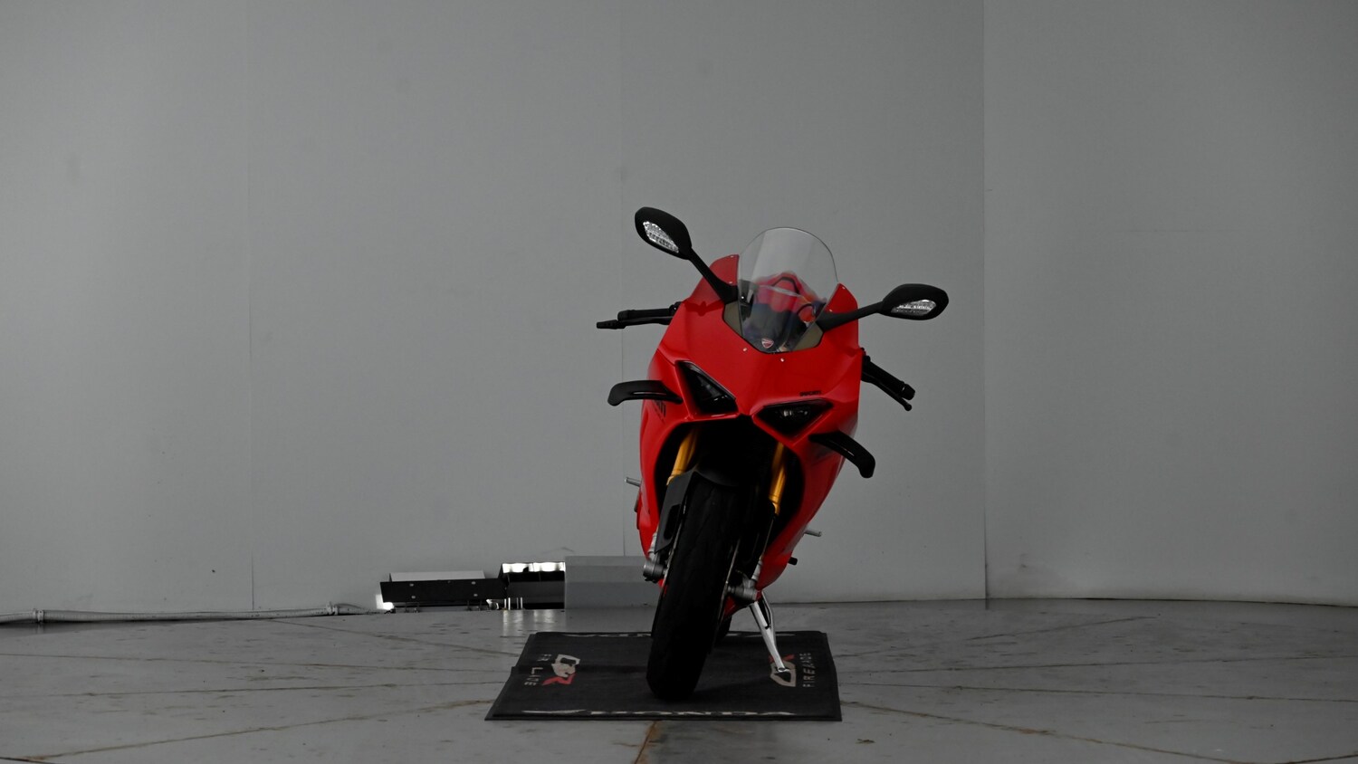 Ducati Panigale V4S