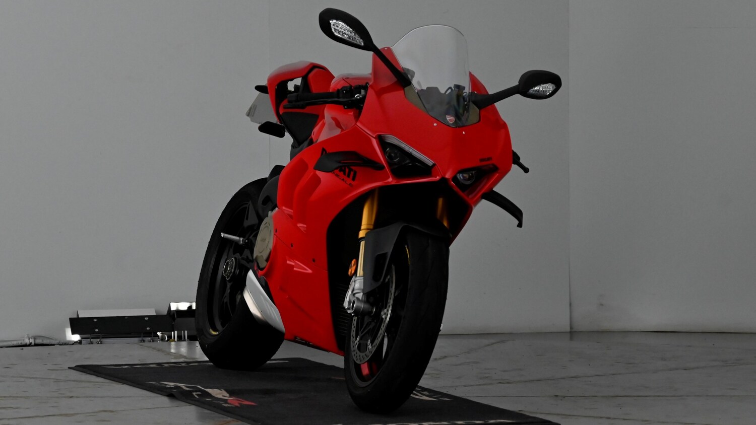 Ducati Panigale V4S