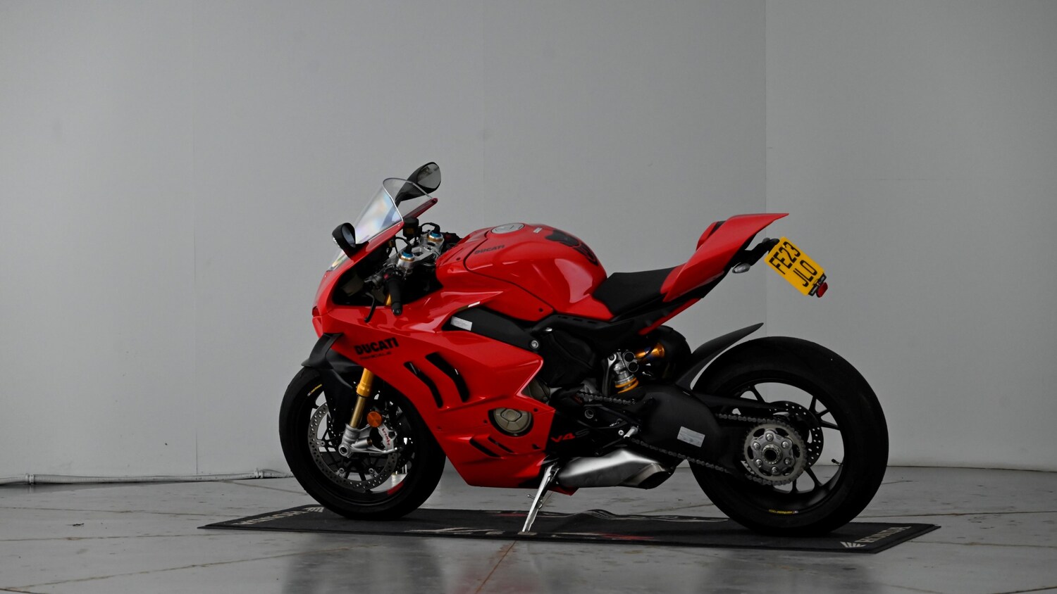 Ducati Panigale V4S