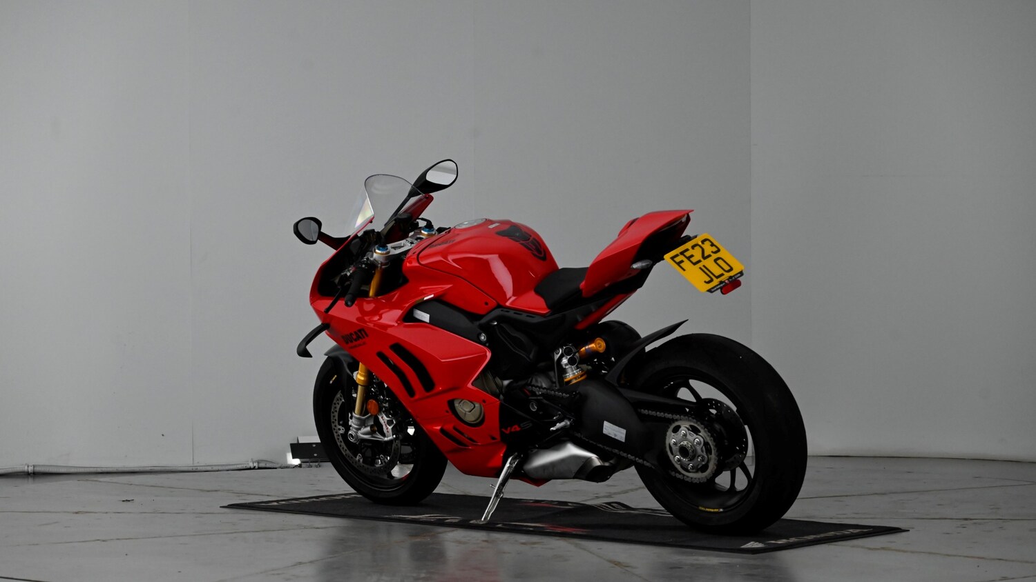 Ducati Panigale V4S