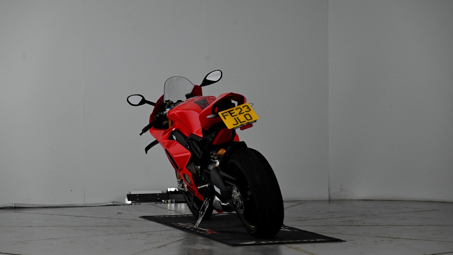 Ducati Panigale V4S