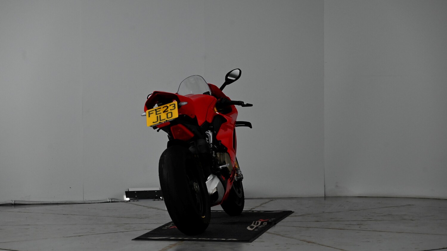 Ducati Panigale V4S