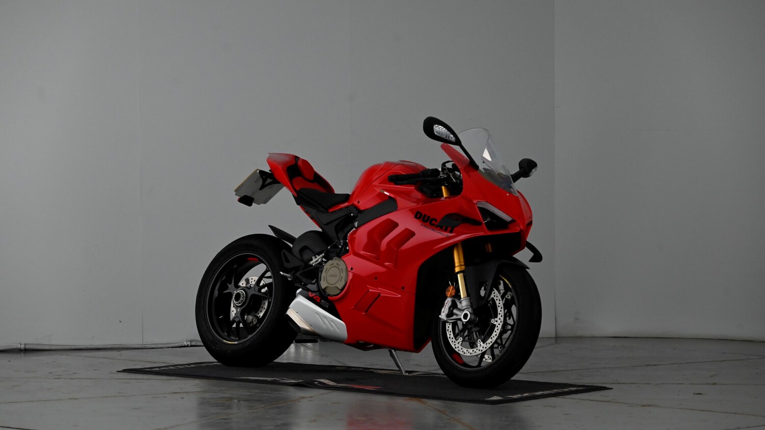 Ducati Panigale V4S