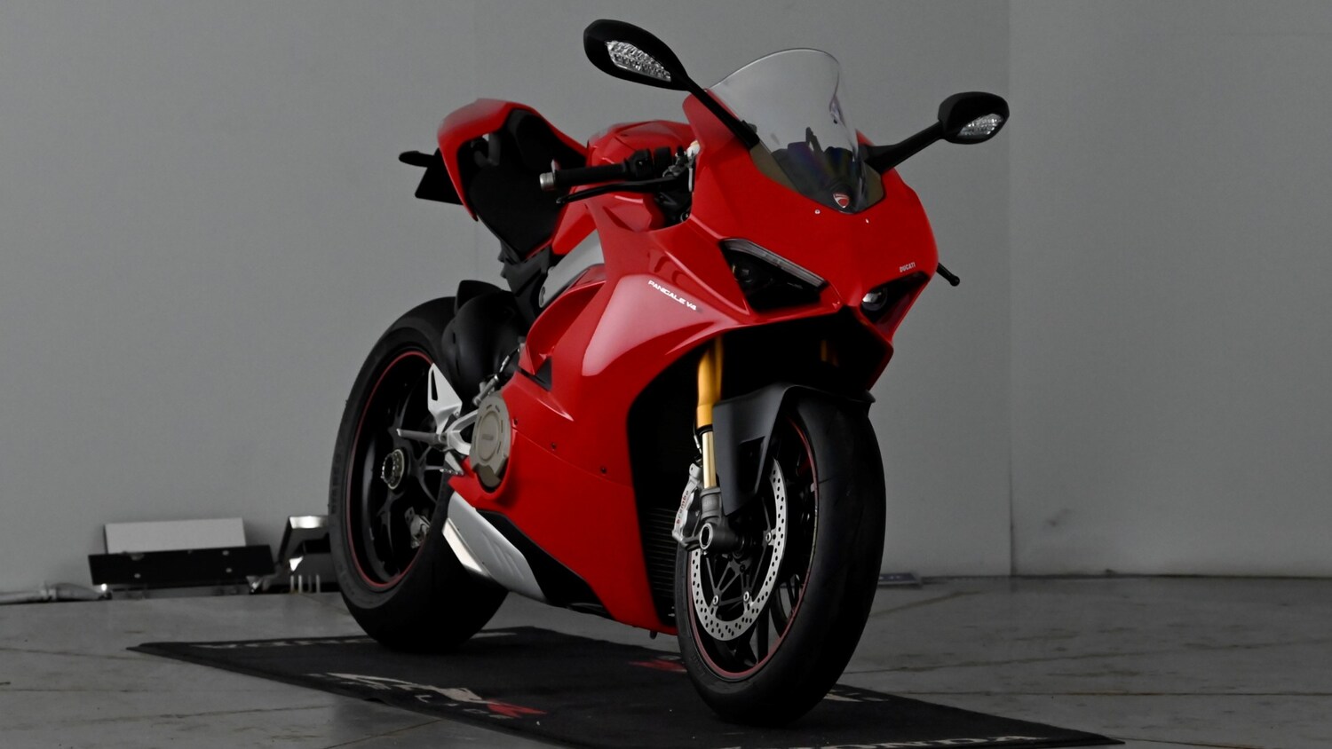Ducati Panigale V4S